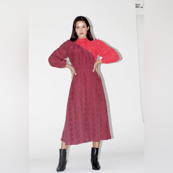 Kurt Lyle Dutchess Dress - Picture 4 of 11